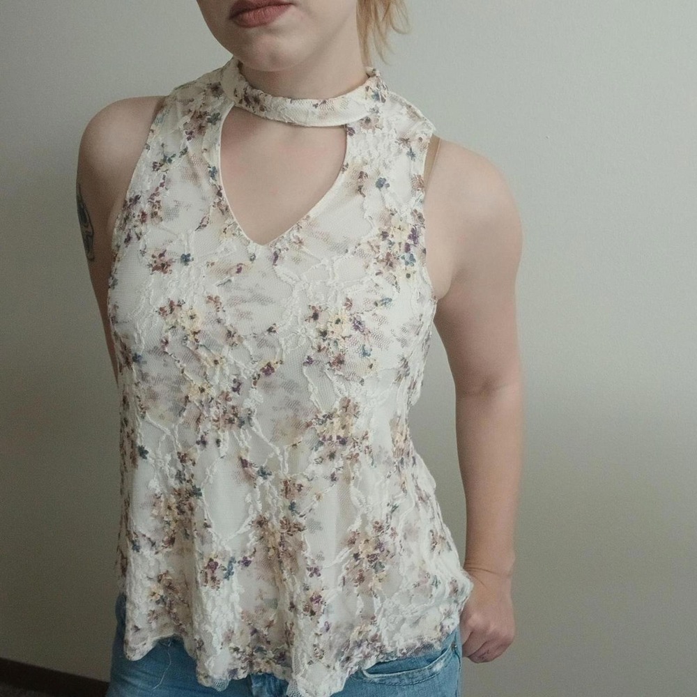 Women's lacy cream‎ floral blouse with keyhole neckline